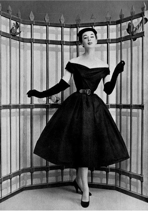 dior 1950s collection|1950s Fashion – Christian Dior’s “New Look” .